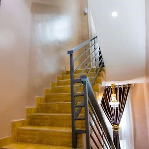 El Elyon Hotel And Suites